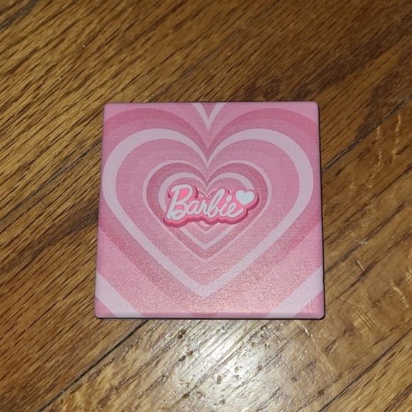 Barbie Compact Mirror - Picture 5 of 9